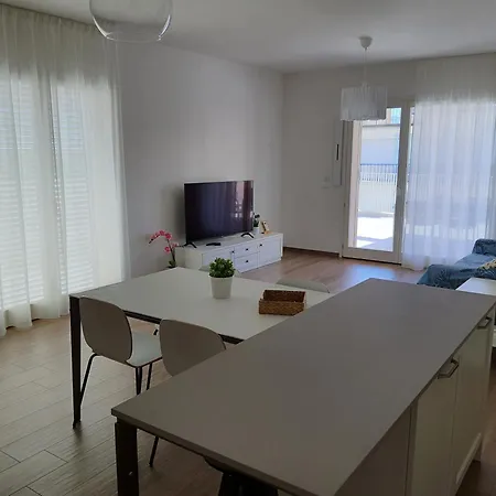 Di Pregio Con Terrazza Vista Mare * Grottammare
