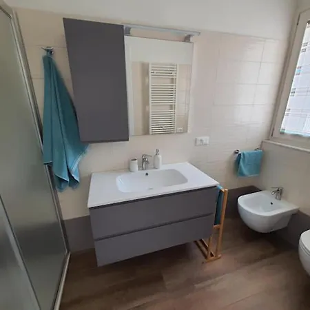 Di Pregio Con Terrazza Vista Mare * Grottammare